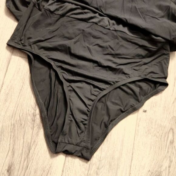 Vintage Halter Style Swimsuit Dress Black Size L - Picture 7 of 10